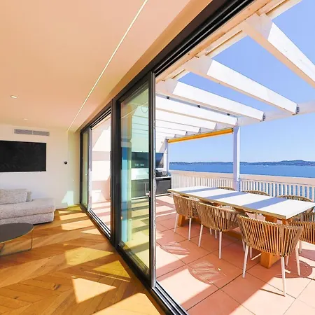 Luxurious Penthouse With Panoramic View St Tropez * 생트막시메