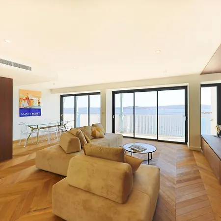 Luxurious Penthouse With Panoramic View St Tropez سانت ماكسيم