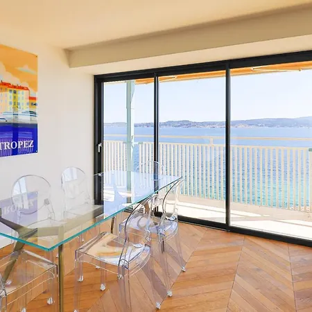 Luxurious Penthouse With Panoramic View St Tropez 아파트 *